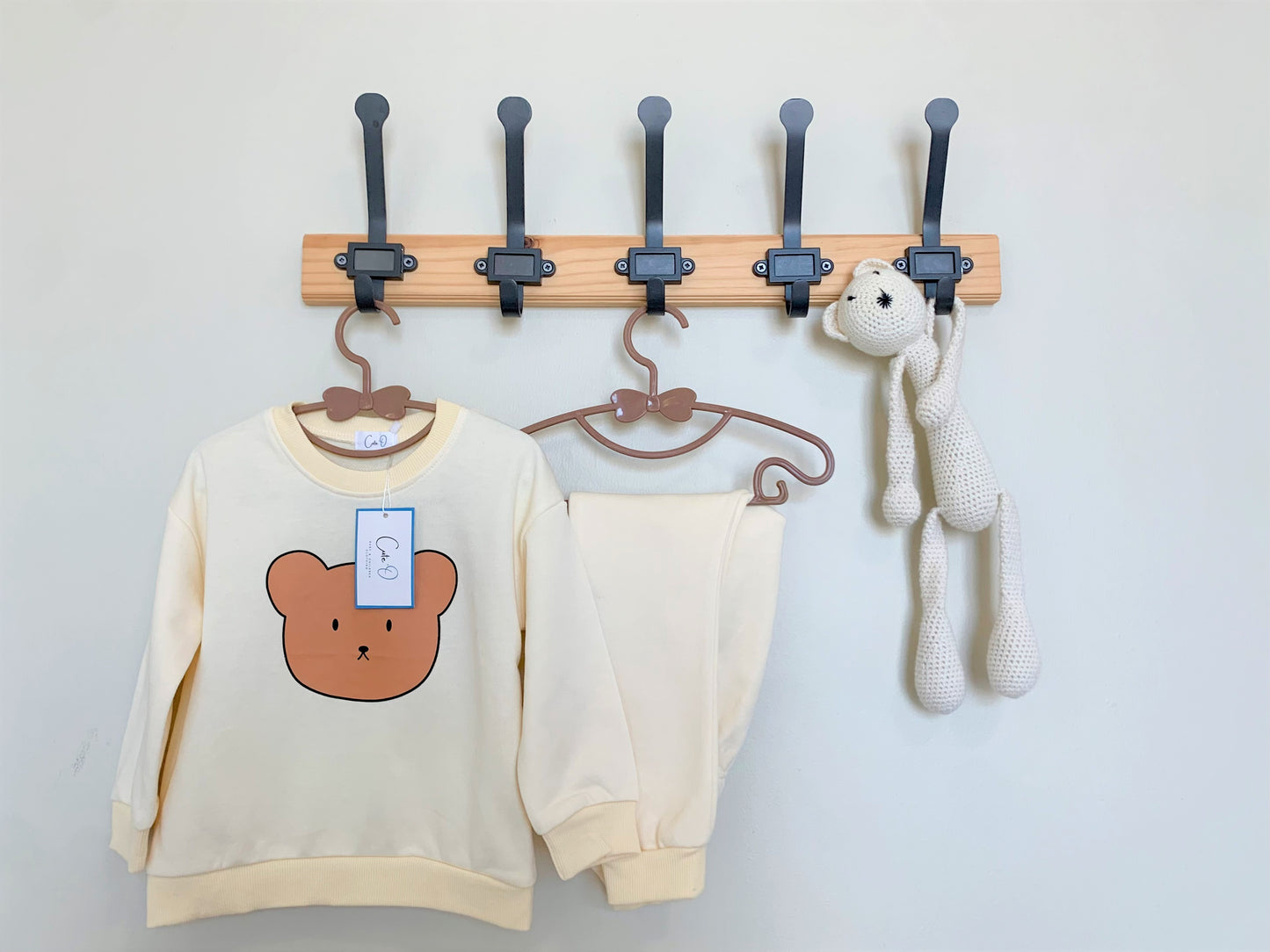 Cute Bear Sweatshirt and Pants Set